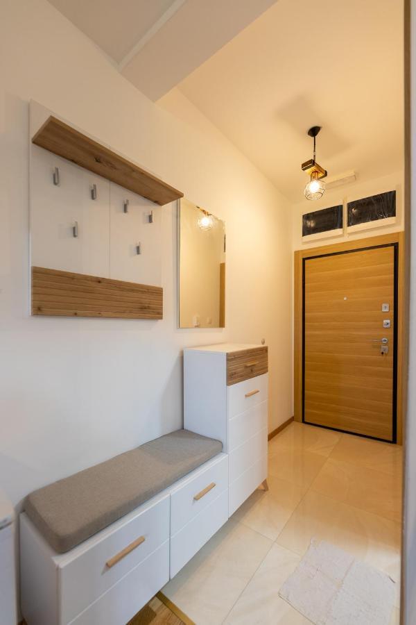 Apartmani Oktobar 06 Zlatibor Eksteriør billede